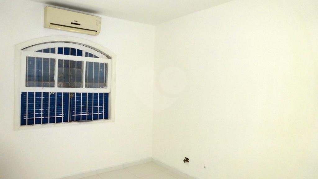 Sobrado à venda com 3 quartos, sendo 1 suíte,  em Cidade Monções, São Paulo, SP
