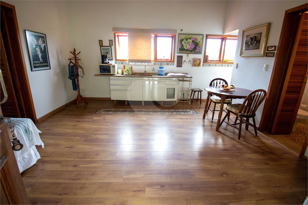 Sítio à venda com 7 quartos, sendo 6 suítes, no Centro (são João Novo), São Roque, SP