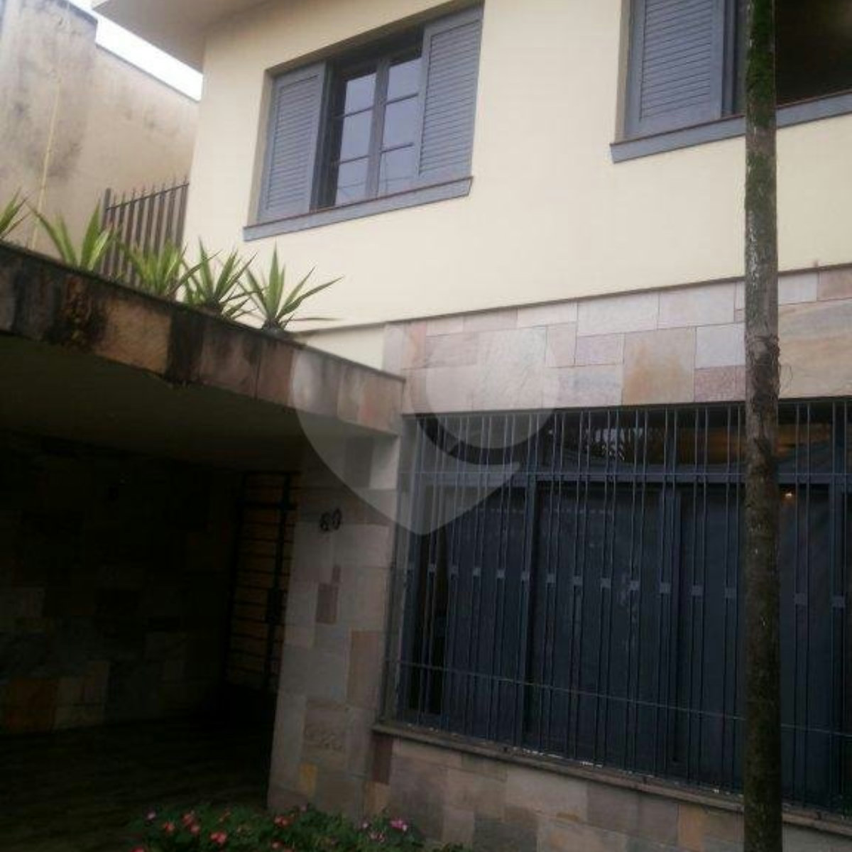 Sobrado à venda com 3 quartos, sendo 1 suíte,  em Granja Julieta, São Paulo, SP