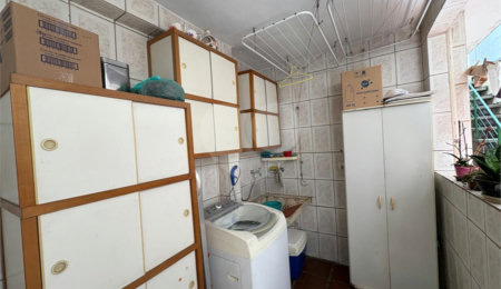 Sobrado à venda com 2 quartos em Ferreira, São Paulo, SP