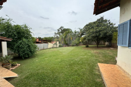 Casa à venda com 3 quartos, sendo 1 suíte, no condomínio Haras São Luiz, Salto - SP