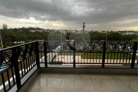 Casa à venda com 5 suítes no condomínio Palmeiras Imperiais, Salto - SP