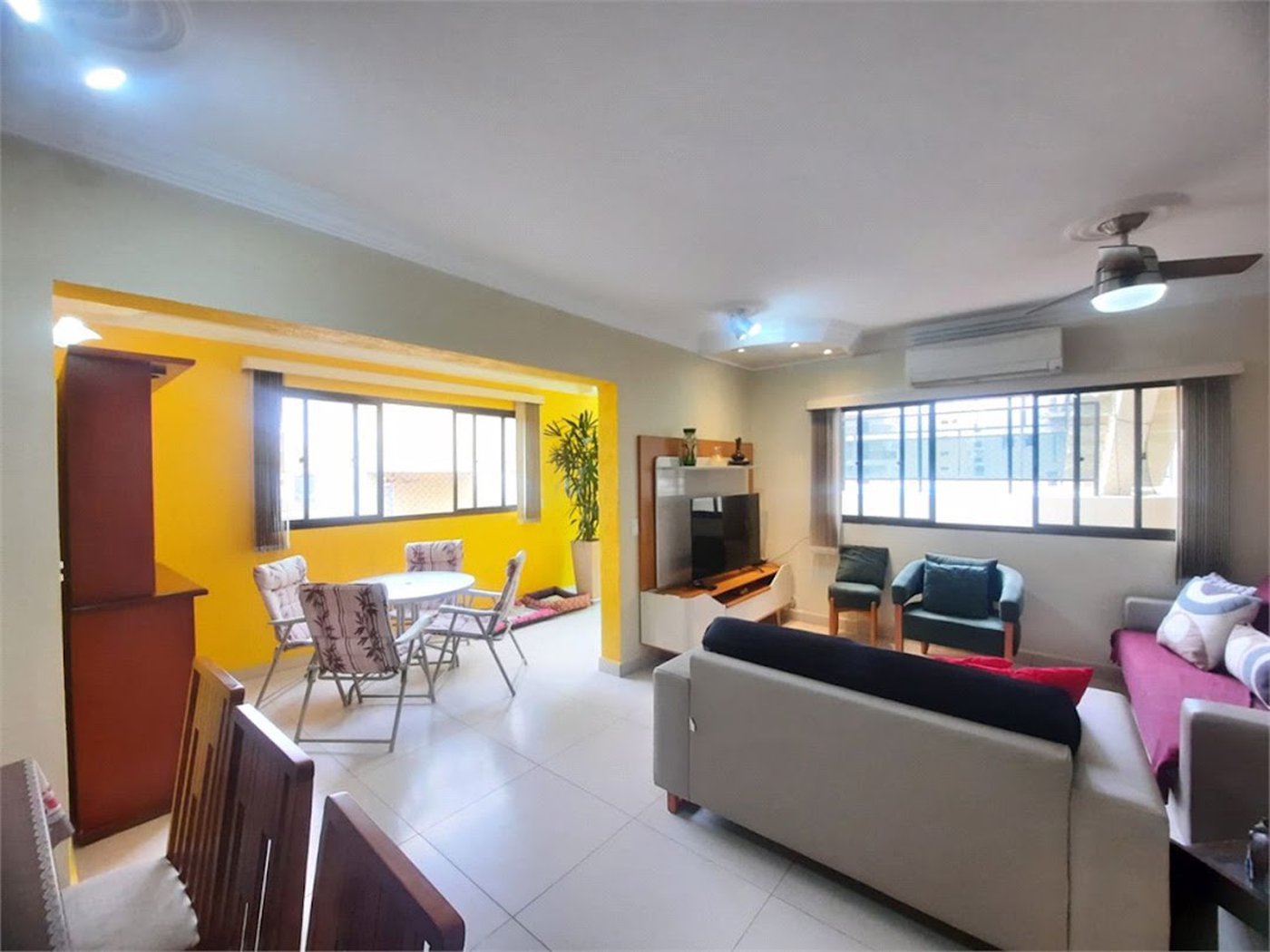 Apartamento com 3 dormitórios à venda, 202 m² por R$ 750.000,00 - Jardim Belmar - Guarujá/SP