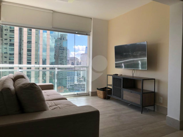Apartamento à venda com 2 quartos, sendo 1 suíte,  em Brooklin, São Paulo, SP