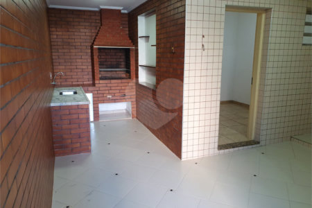Casa em condomínio à venda com 4 quartos, sendo 1 suíte, em Santana, São Paulo, SP
