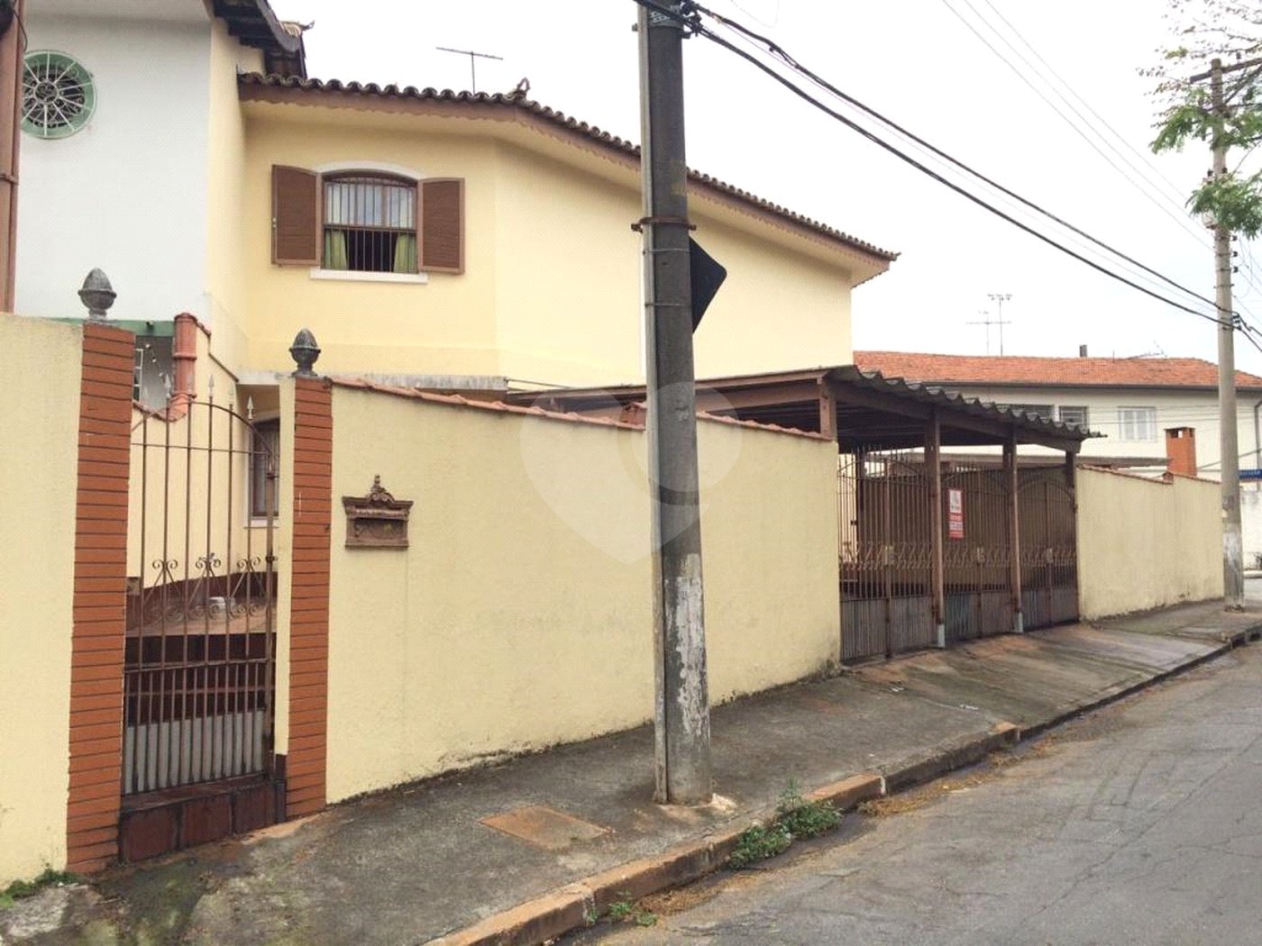 Casa à venda com 3 quartos, sendo 1 suíte, em Jardim Trussardi, São Paulo, SP