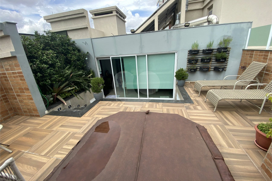 Apartamento à venda com 3 quartos, sendo 2 suítes, em Santana, São Paulo, SP