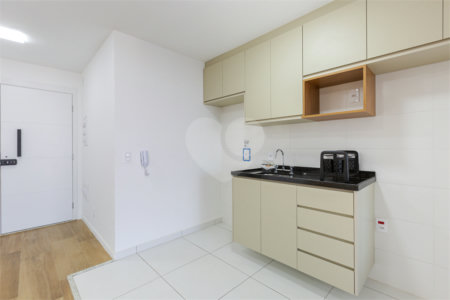 Apartamento à venda com 2 suítes em Perdizes, São Paulo, SP