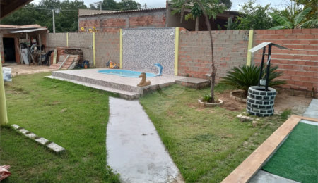 Chácara à venda com 2 quartos, sendo 1 suíte,  em Área Rural de Alambari, Alambari, SP