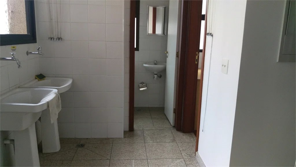 Apartamento à venda com 4 suítes em Vila Suzana, São Paulo, SP