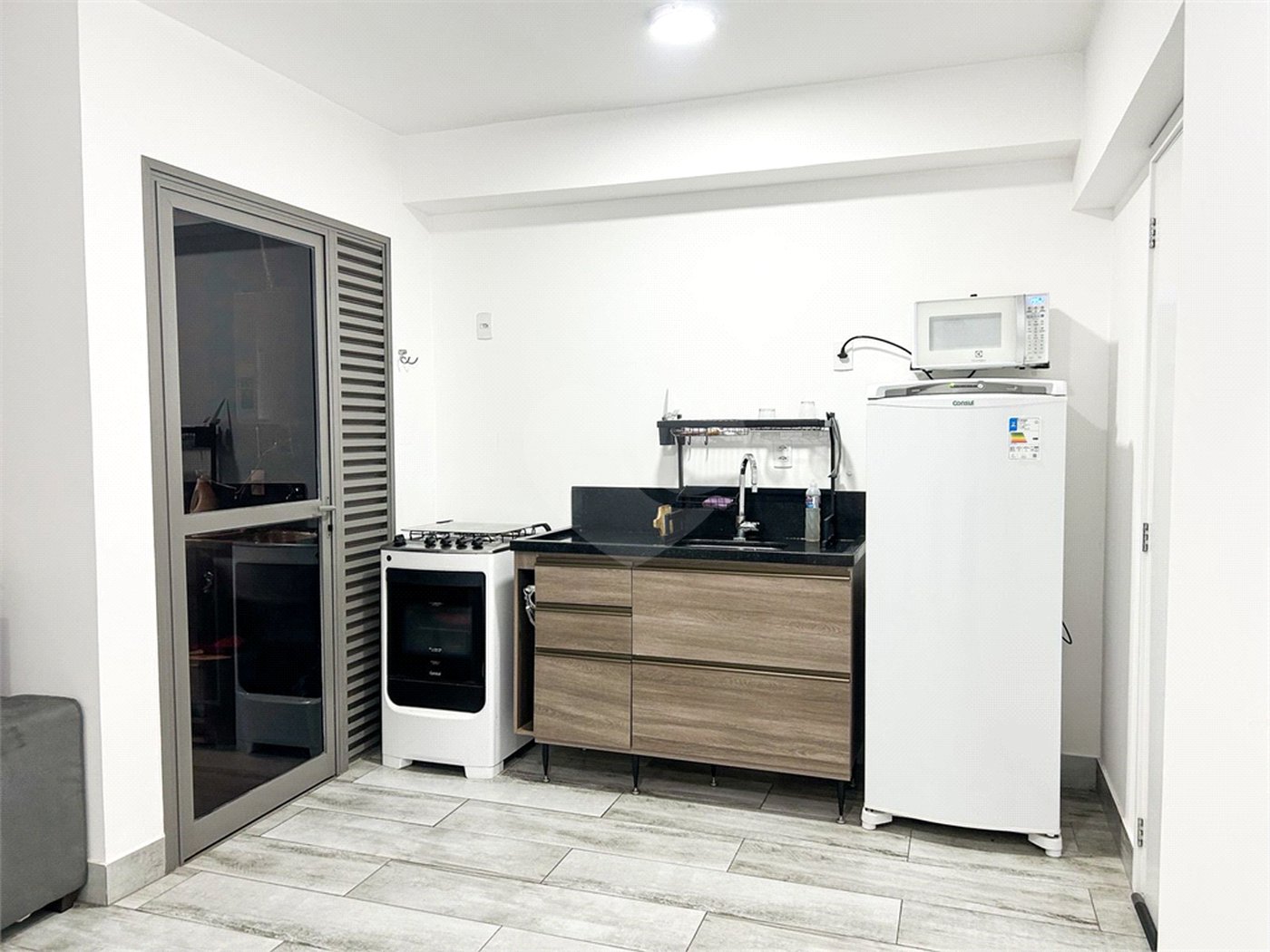 Apartamento à venda com 2 quartos, sendo 1 suíte,  em Vila Guarani (z Sul), São Paulo, SP
