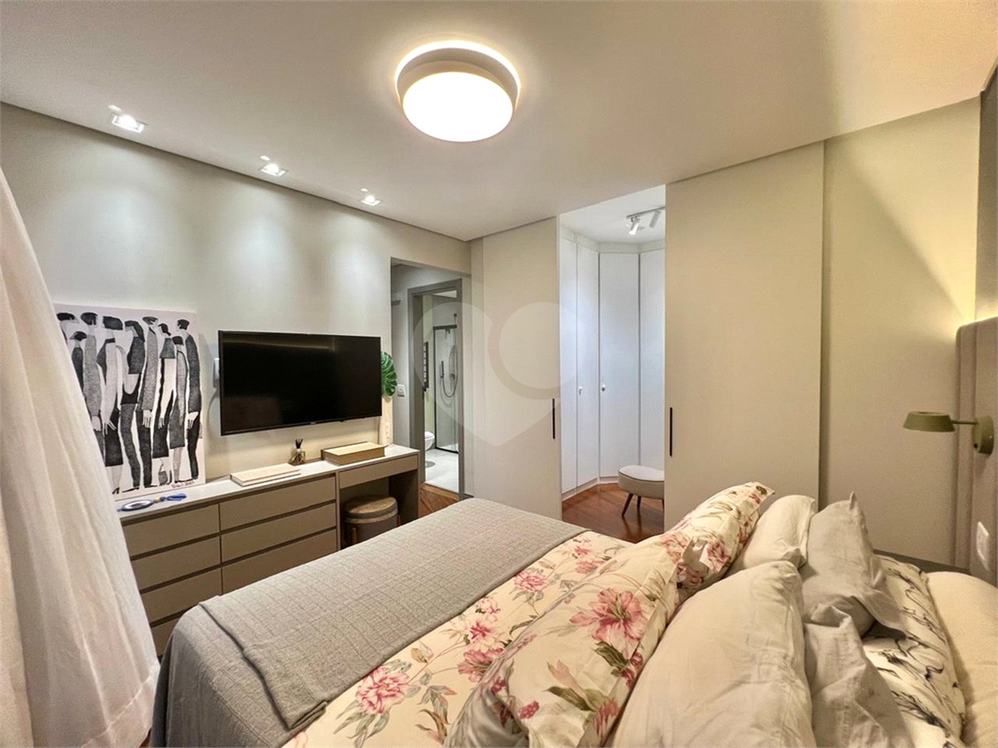 Apartamento à venda com 3 quartos, sendo 1 suíte, em Parque São Domingos, São Paulo, SP