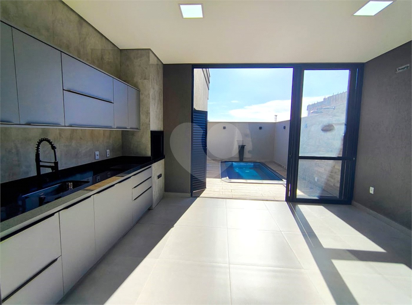 Casa à venda com 3 suítes no condomínio Vivendas da Mata - Portal Aroeira, Ribeirão Preto - SP