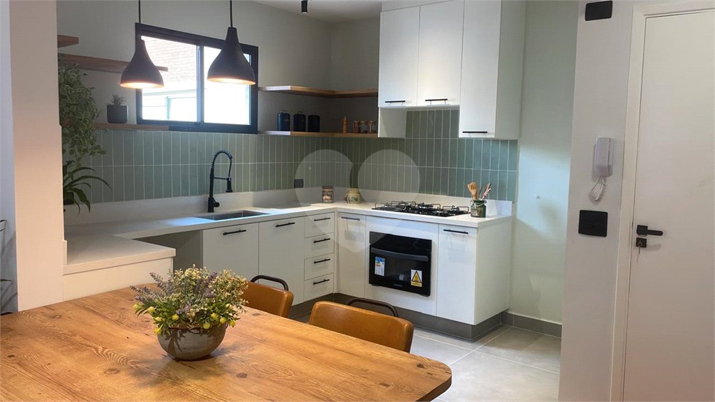 Apartamento à venda com 2 suítes em Pinheiros, São Paulo, SP