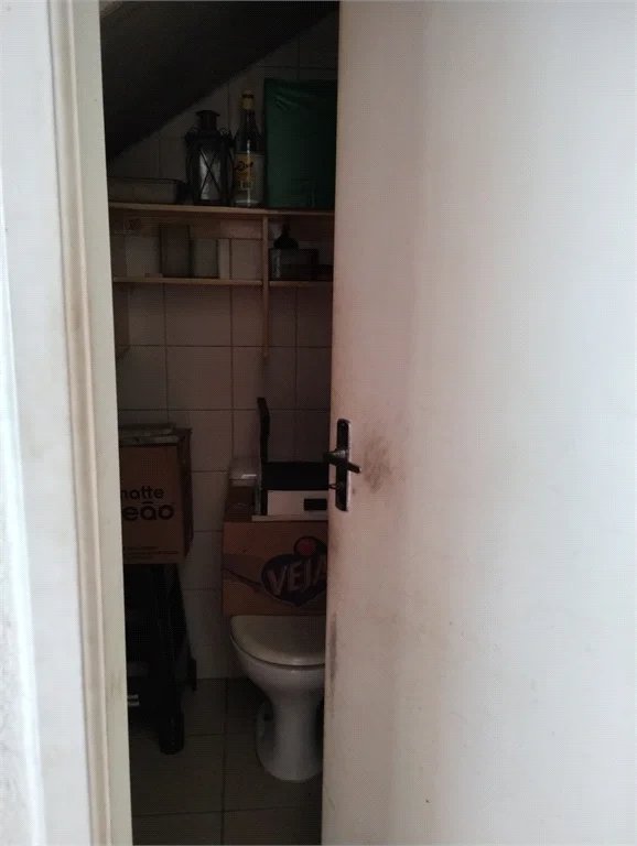 Sobrado à venda com 4 quartos, sendo 1 suíte, em Jardim Monte Kemel, São Paulo, SP