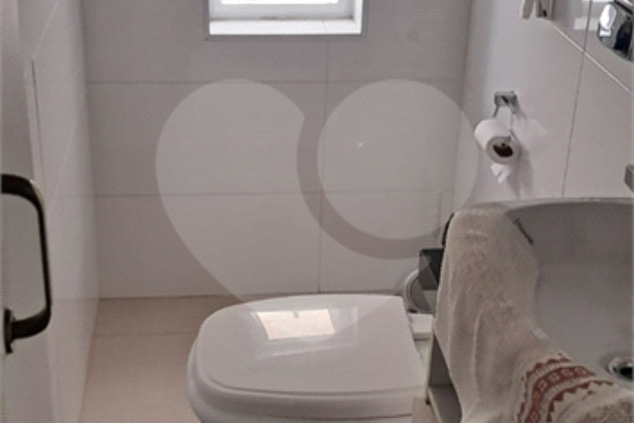 Sobrado à venda com 4 quartos, sendo 2 suítes, em Mandaqui, São Paulo, SP