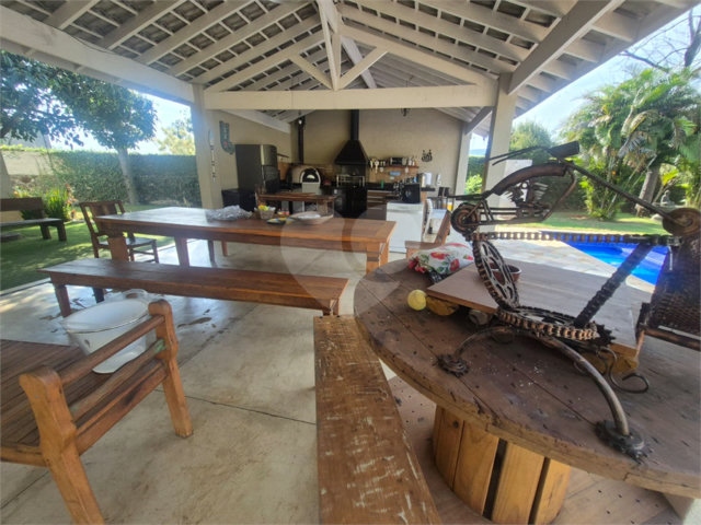 Casa Térrea à venda ou para alugar com 4 suítes em Jardim Paulista, Atibaia, SP