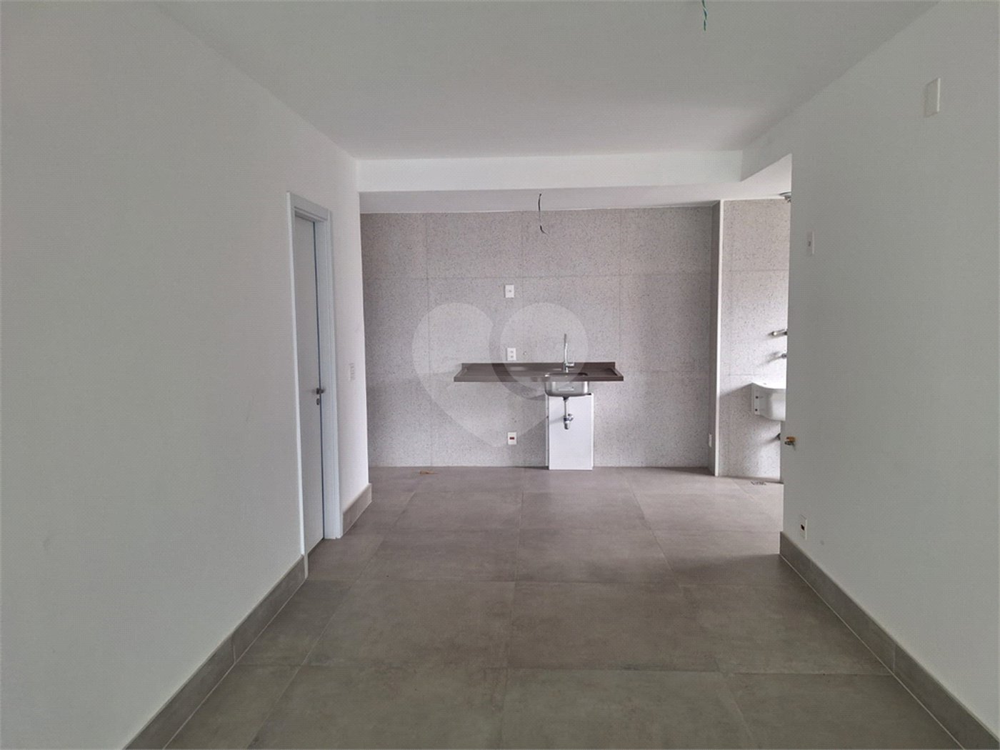Apartamento à venda com 3 suítes em Sumarezinho, São Paulo, SP