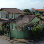 Casa à venda com 3 quartos, sendo 1 suíte, no Centro, Extrema, MG