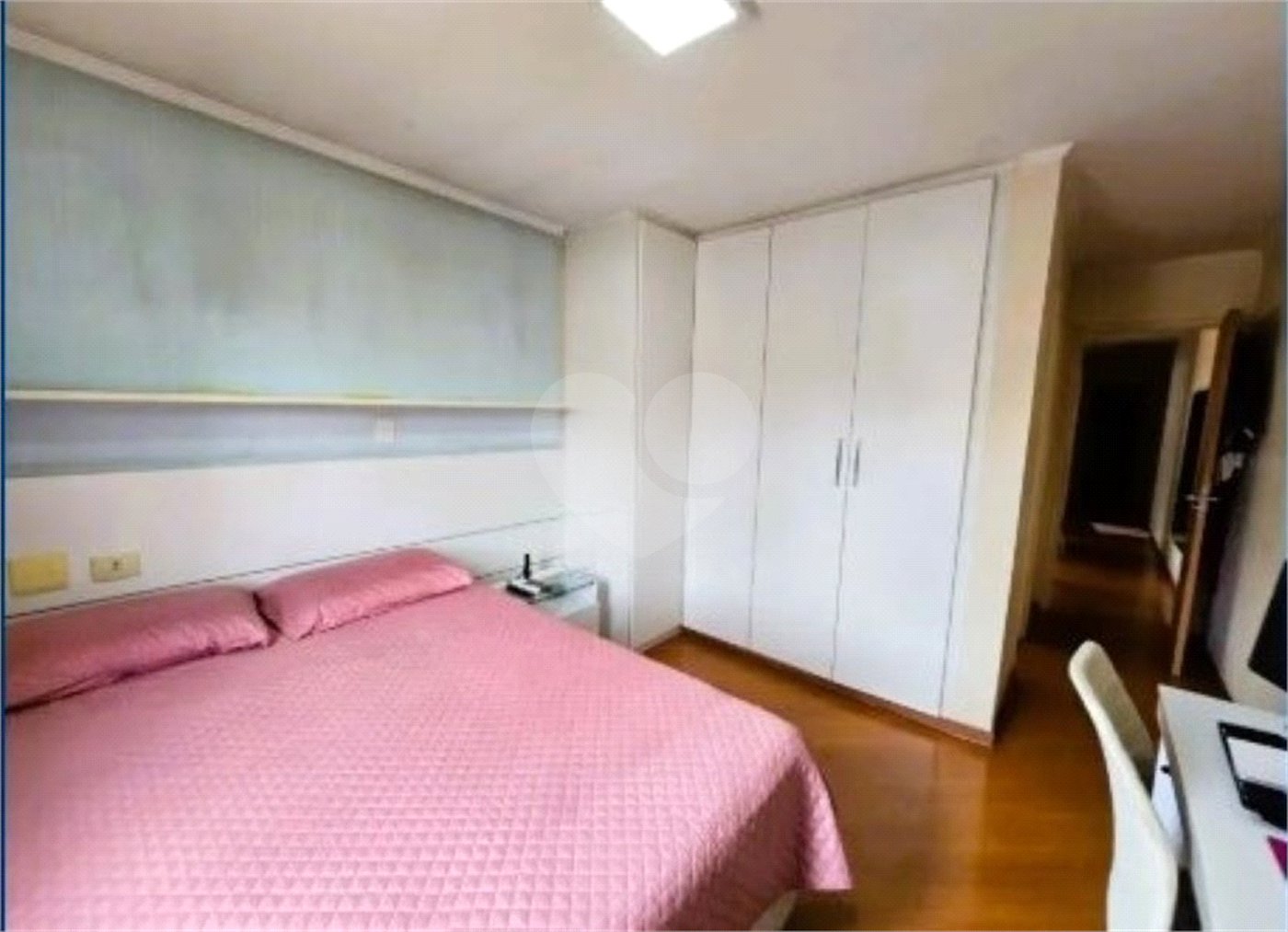 Sobrado à venda com 3 quartos, sendo 1 suíte, em Jardim Centenário, São Paulo, SP