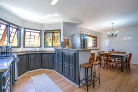Casa para alugar com 4 suítes em Vila Santo Antônio, São Roque, SP