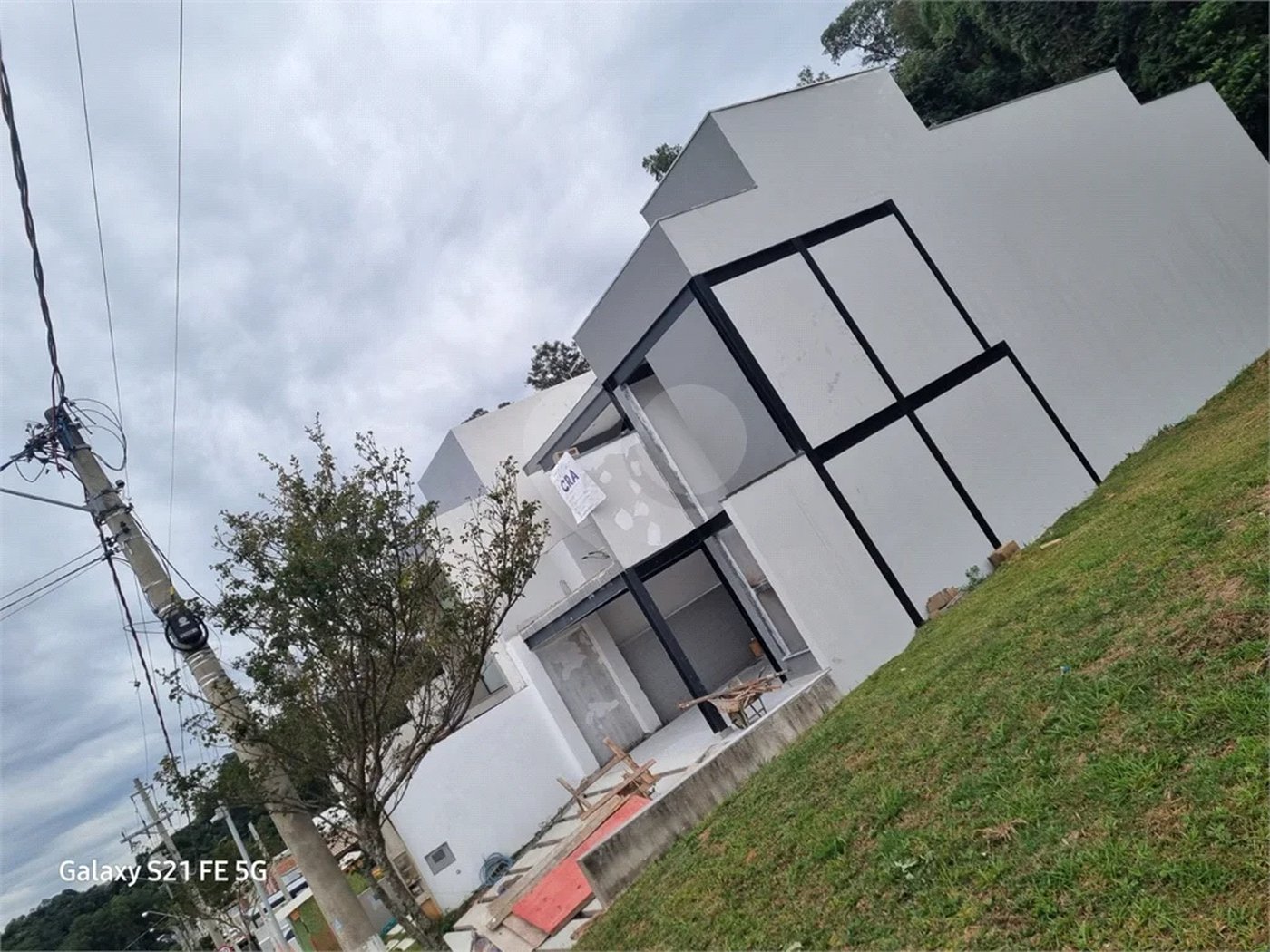 Casa à venda com 3 quartos, sendo 2 suítes,  no condomínio Vila Verde - Gramadão 1, Jundiaí - SP