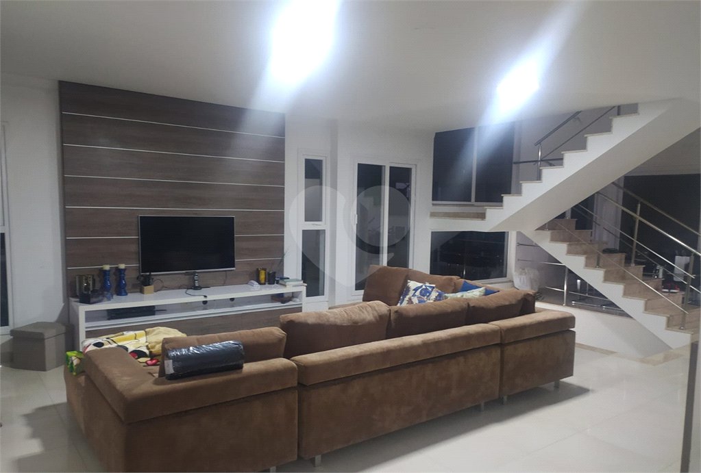 Casa à venda com 3 suítes no condomínio Reserva Nova Cantareira, São Paulo - SP