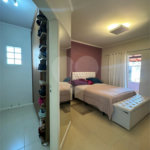 Casa à venda com 3 quartos, sendo 1 suíte, no condomínio Residencial Grape Village, Vinhedo - SP