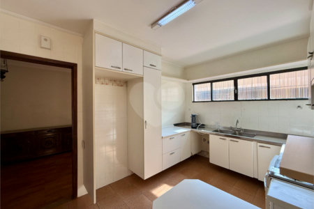 Casa à venda com 3 quartos, sendo 1 suíte,  em Vila Cruzeiro, São Paulo, SP