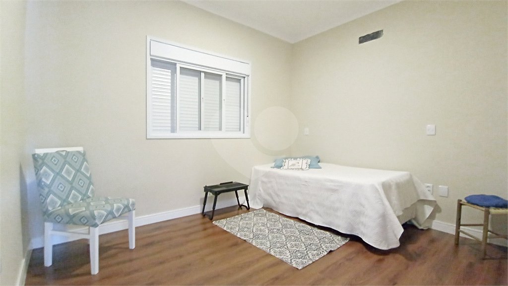 Casa à venda com 3 suítes no condomínio Vila do Sol, Valinhos - SP