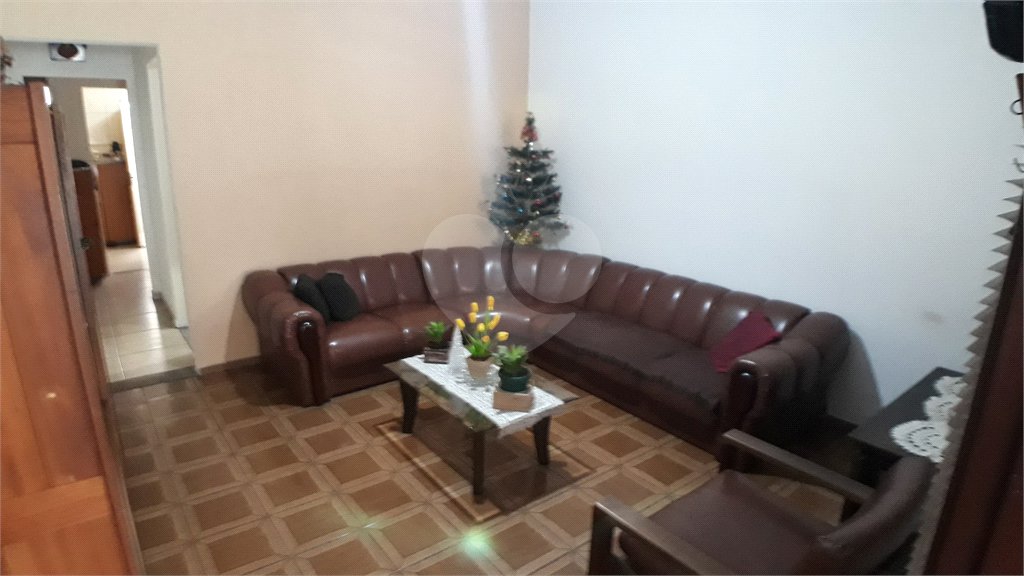 Casa Térrea à venda com 5 quartos, sendo 2 suítes,  em Parada Inglesa, São Paulo, SP