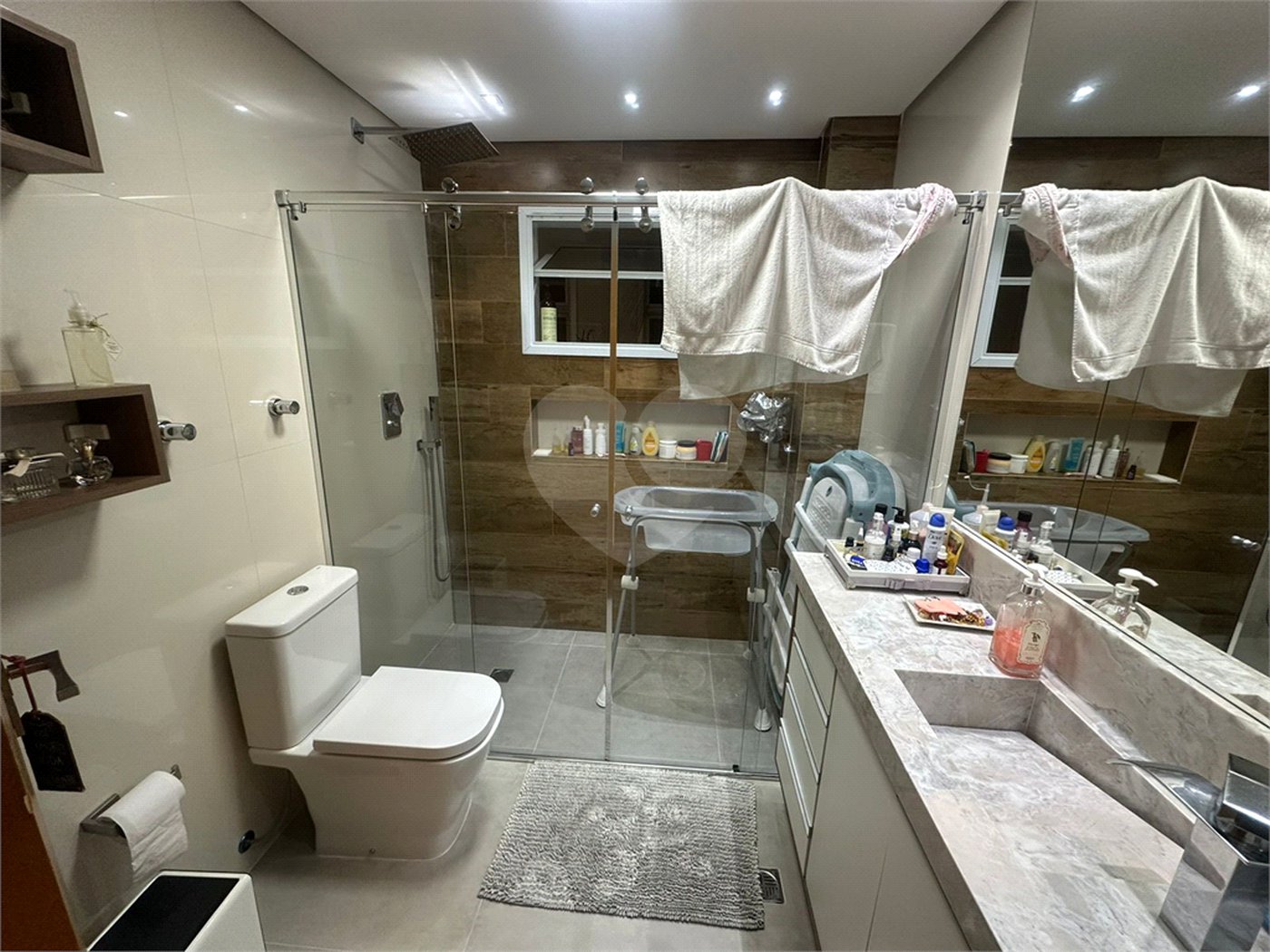 Apartamento à venda com 3 quartos, sendo 1 suíte, em Cambuci, São Paulo, SP