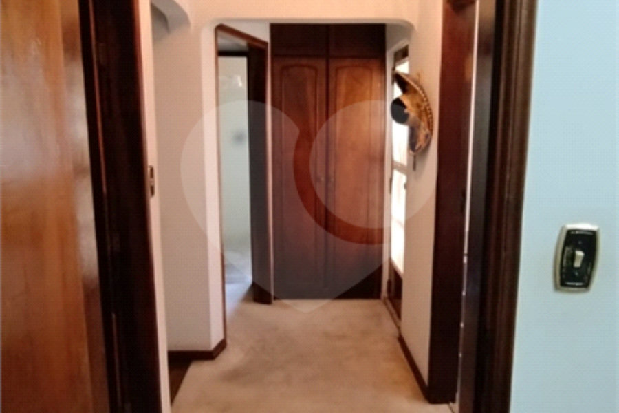 Sobrado à venda com 3 quartos, sendo 1 suíte, em Tremembé, São Paulo, SP