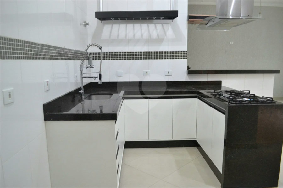 .Casa Alto Padrão à Venda no Jardim Líbano – 3 Suítes | Gourmet | Piscina