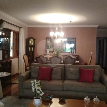 Casa Térrea à venda com 3 suítes em Super Quadra Morumbi, São Paulo, SP