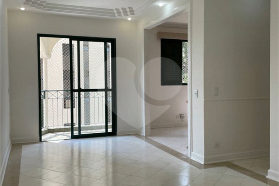 Apartamento à venda com 3 quartos, sendo 1 suíte, em Morumbi, São Paulo, SP