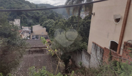 Terreno à venda em Serra da Cantareira, São Paulo, SP