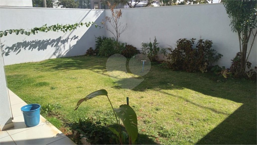 Casa à venda com 3 suítes no condomínio Damha III, São Carlos - SP