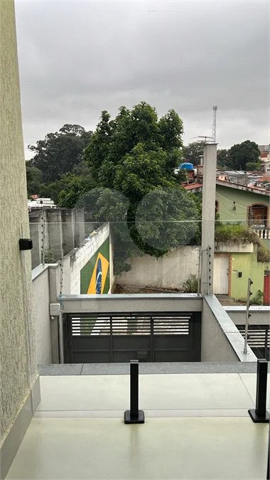 Sobrado moderno na Freguesia do Ó | 2 suítes, 1 vaga e 75 m²