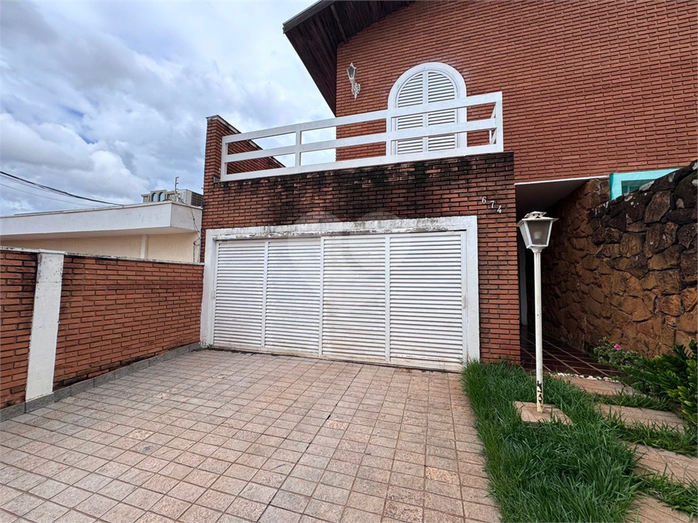 Sobrado à venda com 4 quartos, sendo 3 suítes, em Jardim América, Ribeirão Preto, SP