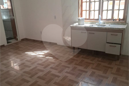 Casa para alugar com 4 quartos em Campo Grande, Rio de Janeiro, RJ
