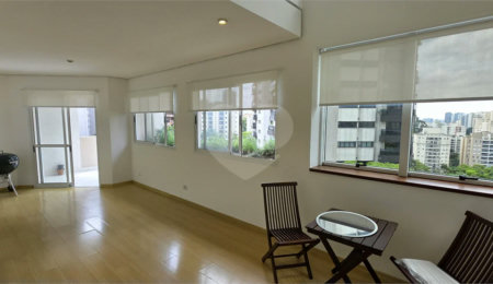 Apartamento à venda com 2 suítes em Vila Andrade, São Paulo, SP