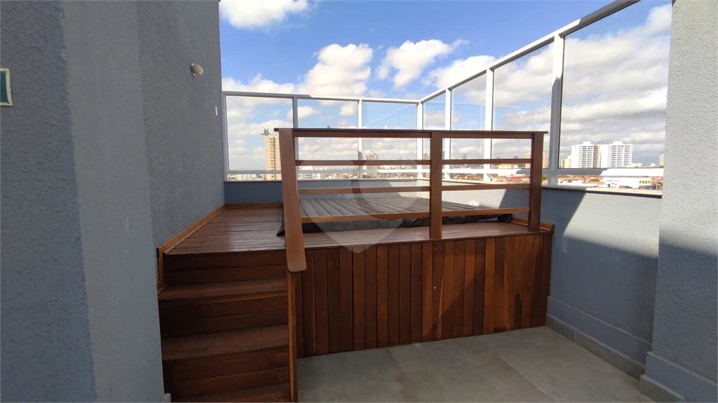 Vende-se apartamento no Edifício Residencial Flor do Ipê