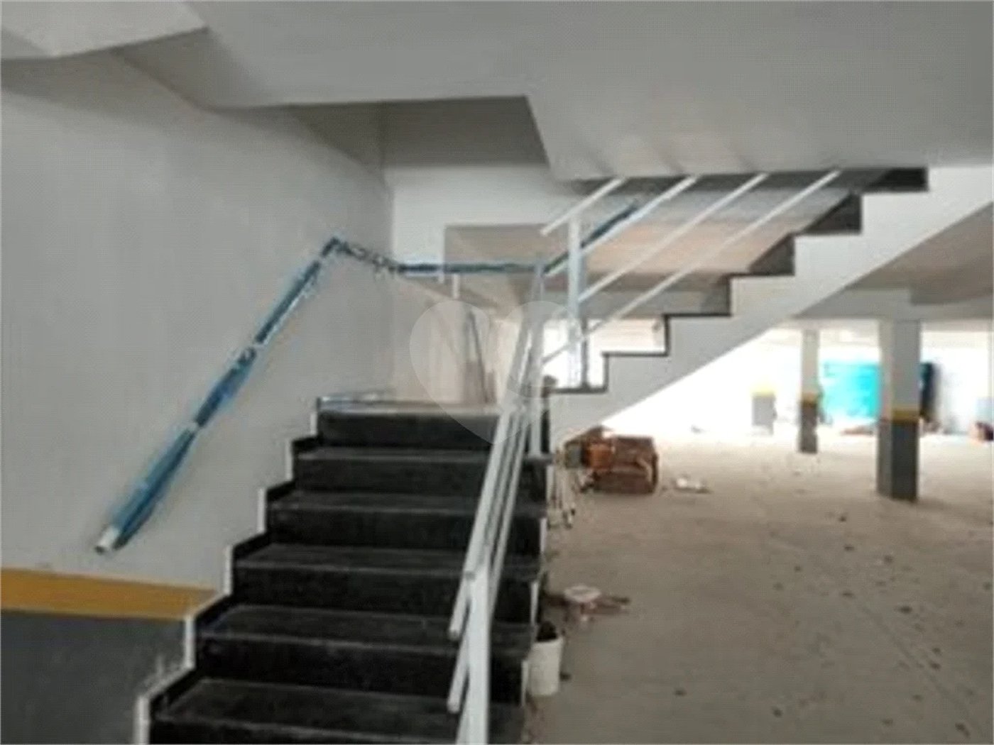 Apartamento com 140m² , 3 dormitórios , sendo 1 suíte , 2 vagas , á venda na Vila Pires , em Santo André.