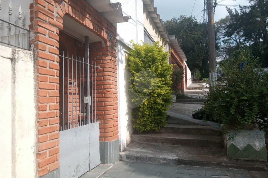 Sobrado à venda com 4 quartos, sendo 2 suítes, em Butantã, São Paulo, SP