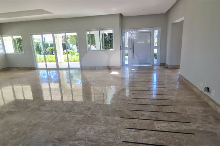 Casa á venda - Vargem Grande Paulista