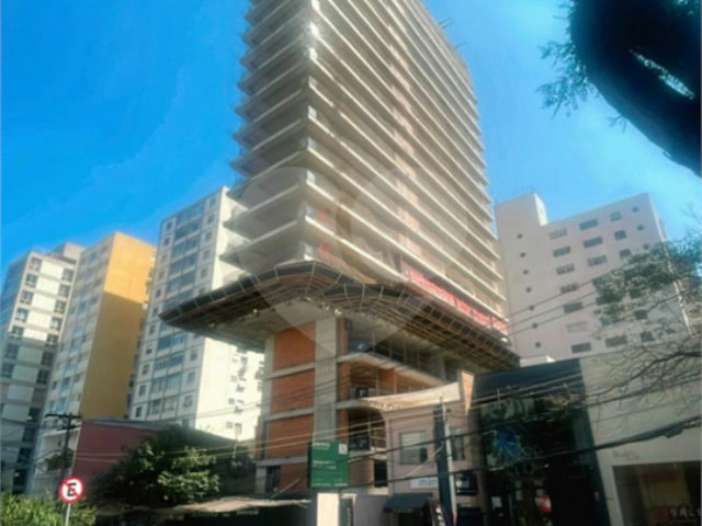 Apartamento à venda com 3 suítes em Jardim América, São Paulo, SP