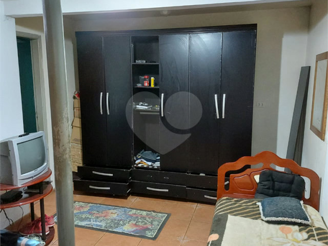 Terreno à venda com 5 quartos, sendo 1 suíte,  em Vila Gustavo, São Paulo, SP