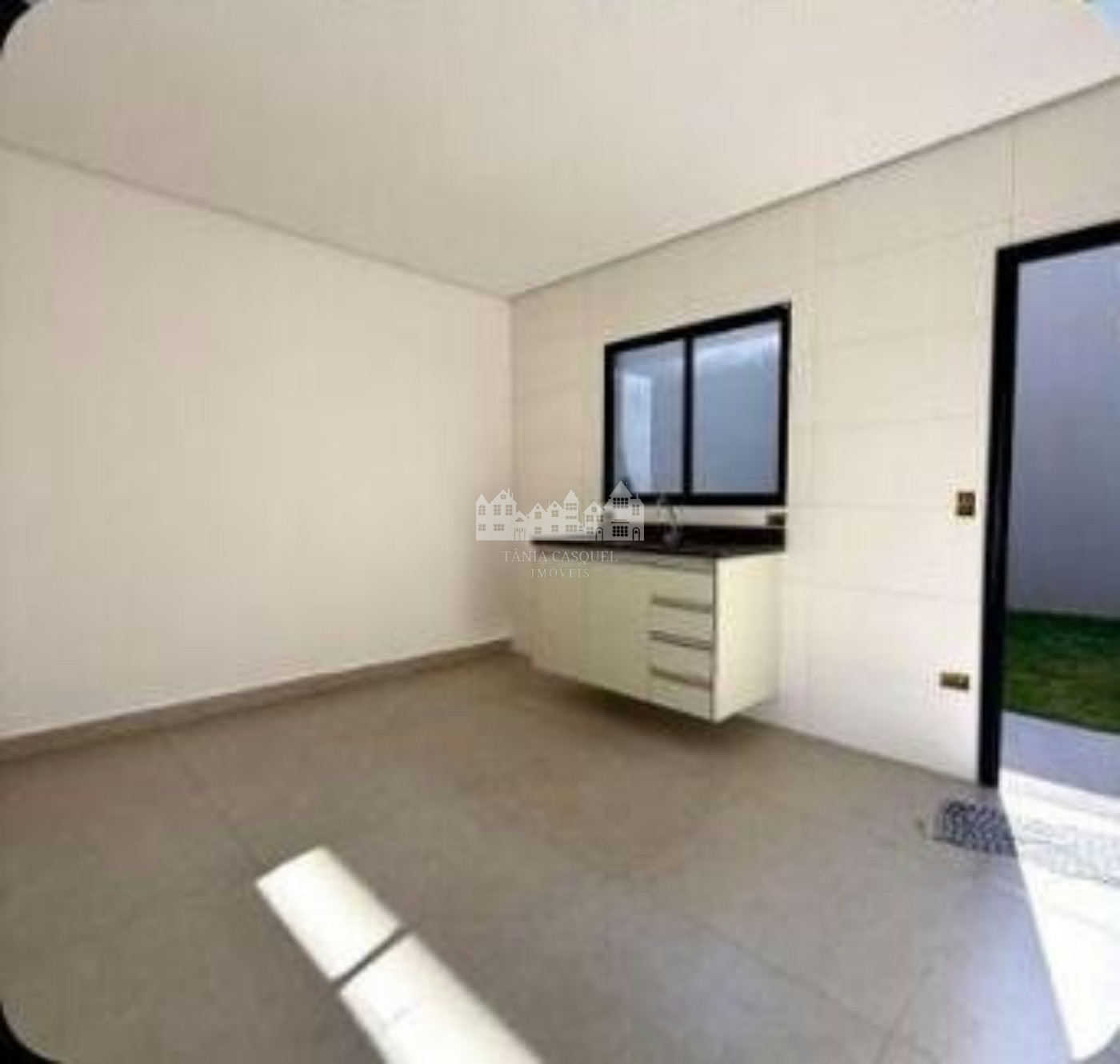 Casa à venda com 2 suítes em Jardim Santo Antônio, Atibaia, SP