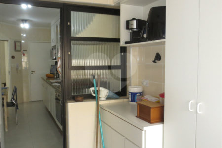 Apartamento à venda com 4 quartos, sendo 1 suíte, em Chácara Inglesa, São Paulo, SP